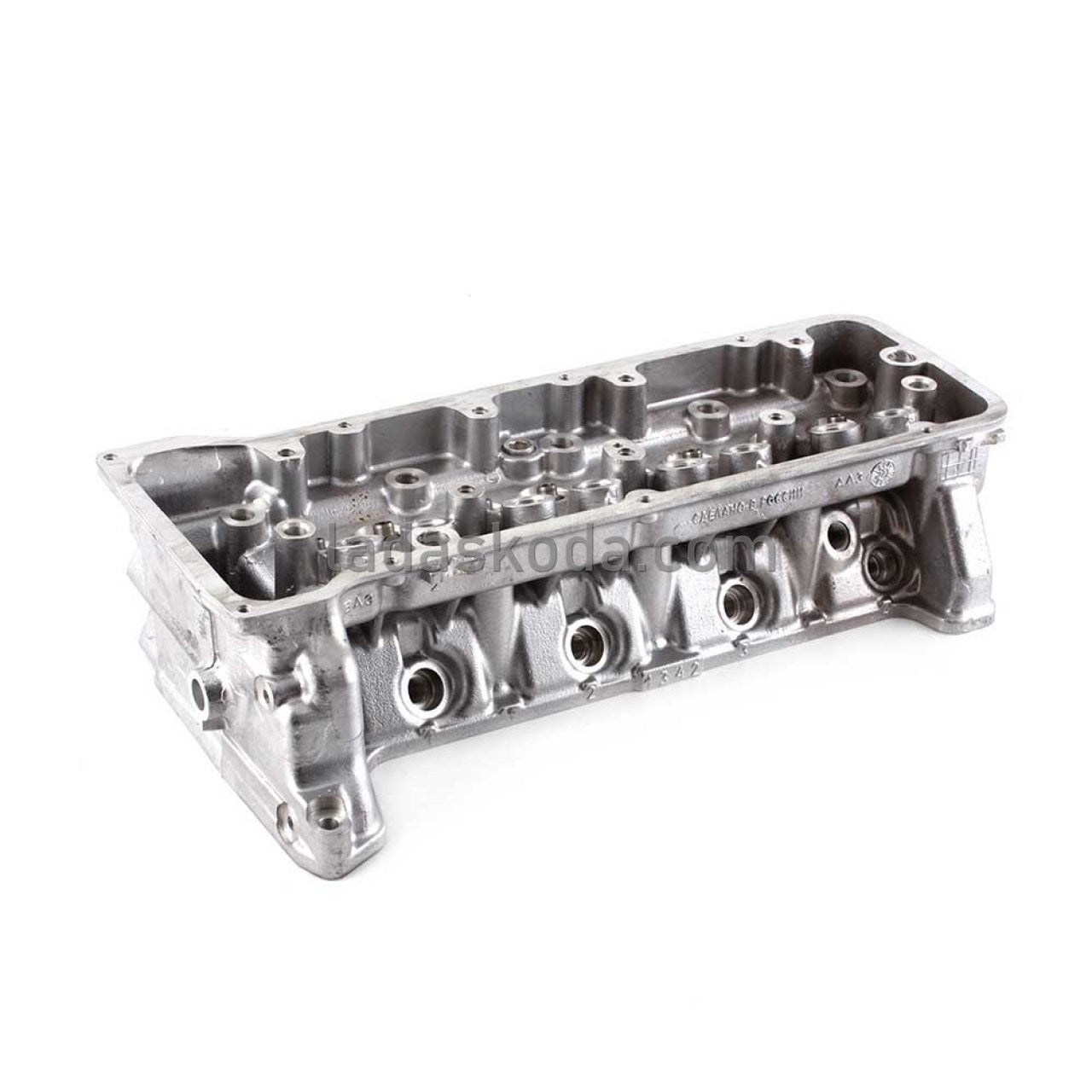 Lada Niva 1600 Motor Silindir kapağı